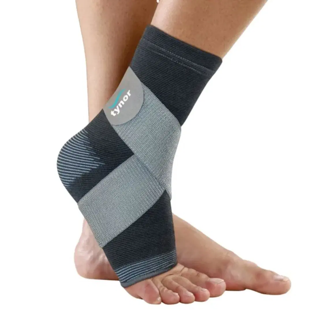 Tynor Ankle Binder (Medium) D-01