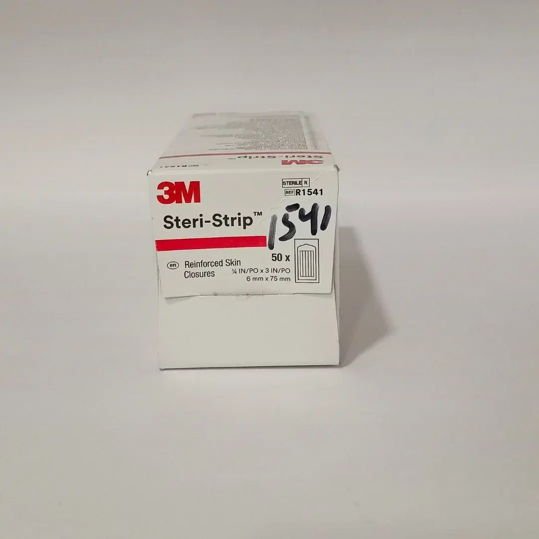 3M Steri-Strip R1541 Reinforced Adhesive Skin Closures, 1/4 in x 3 in (6 mm x 75 mm), 3 strips/envelope